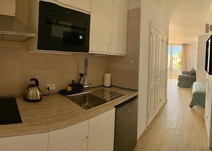 Modern With Pool In Golf Del Sur شقة *