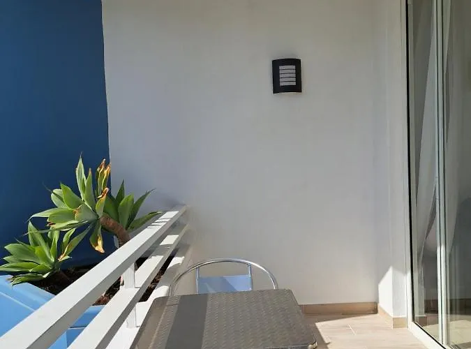 Modern With Pool In Golf Del Sur 아파트